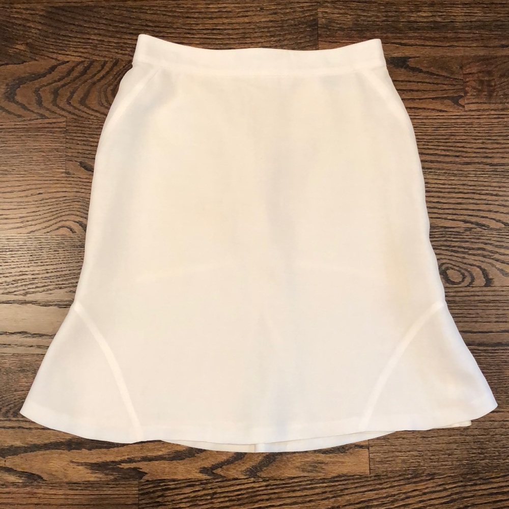 Ann Taylor linen tulip skirt